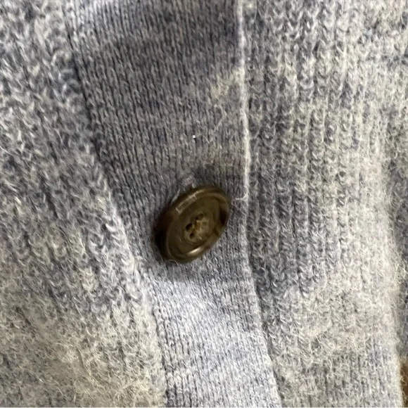 J Crew Large Light Blue short cardigan - Picture 2 of 6